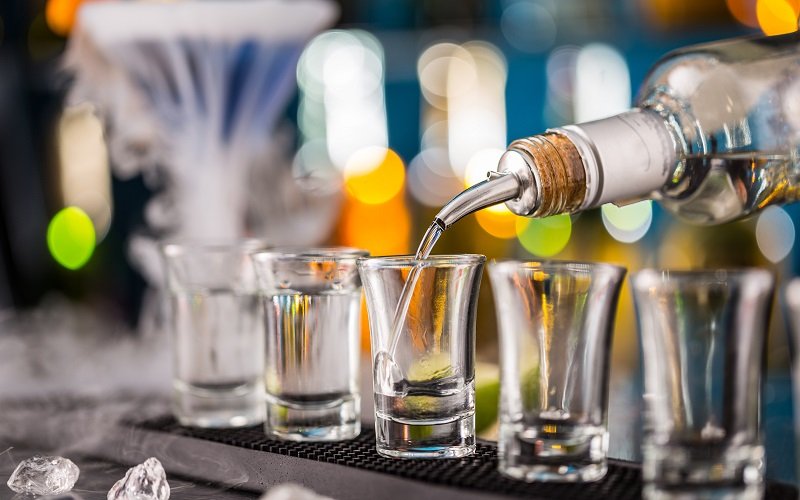Алкоголь: класифікації та види, список назв спиртних напоїв