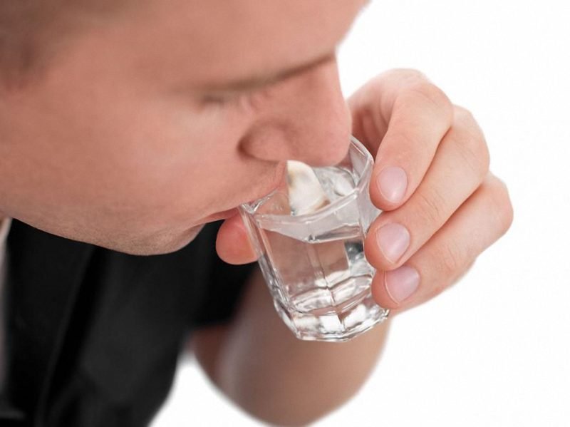Азитроміцин і алкоголь: сумісність та наслідки