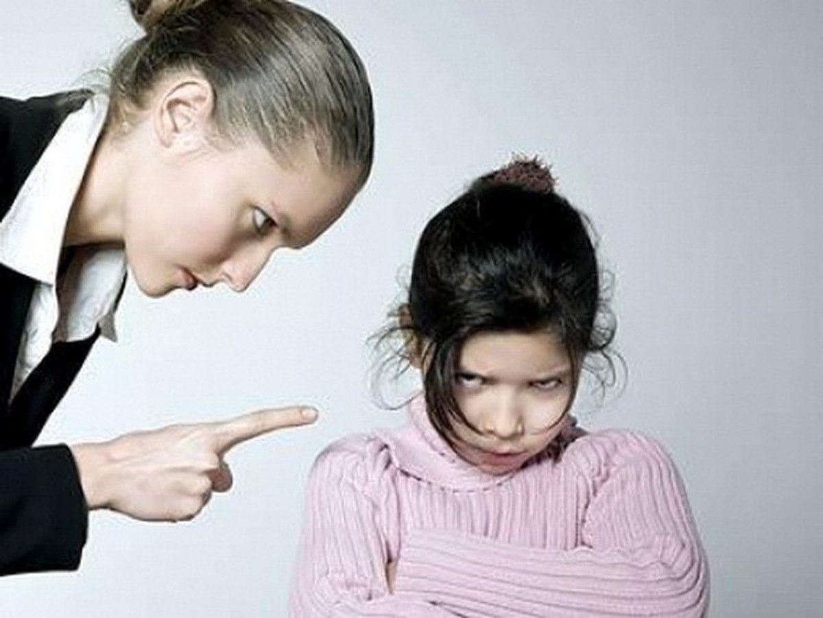 Що робити, якщо дитина не слухається: чому це відбувається і поради психолога