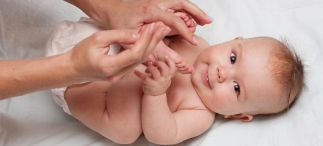 Що дитина повинна вміти в 2 місяці: розвиток та навички малюка