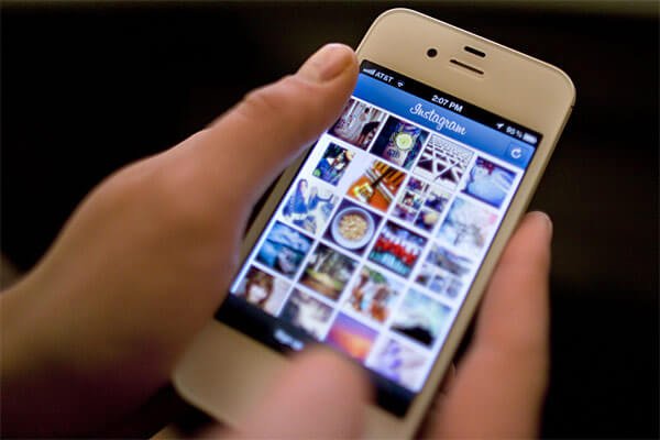 Як викласти фото в Instagram через телефон: Айфон і Андроїд, вертикальне фото, з хештегом, онлайн, красиво, заднім числом, панорамне