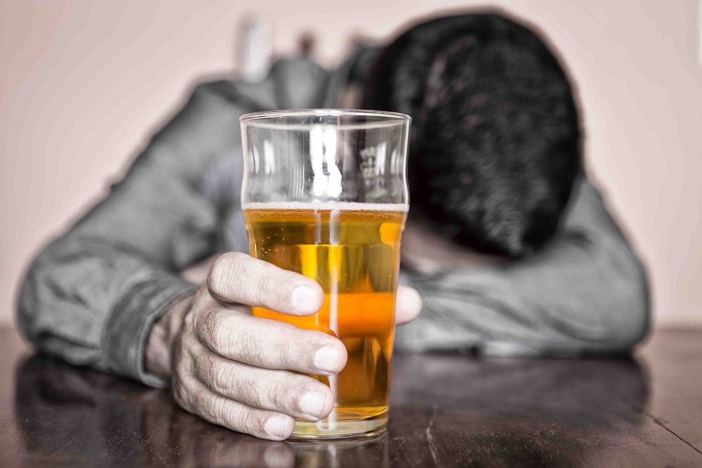 Як змусити чоловіка кинути пити: корисні поради