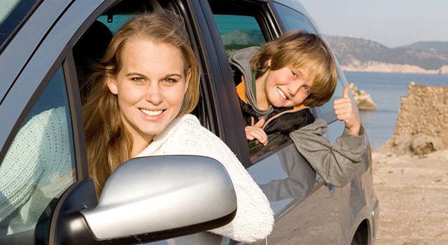 Подорож з дитиною на машині: куди краще поїхати, лайфхаки та поради