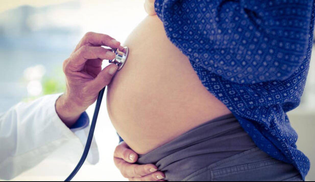 Пологи на 29 тижні вагітності: причини, симптоматика, лікування, профілактика, можливі наслідки