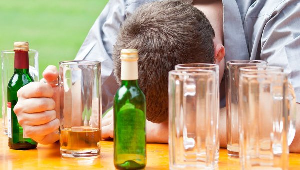 Секс і алкоголь: як алкоголь впливає на чоловіків і жінок