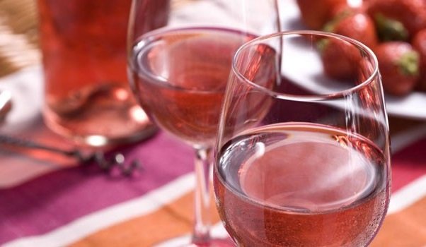 Вино з варення в домашніх умовах: як зробити, рецепт