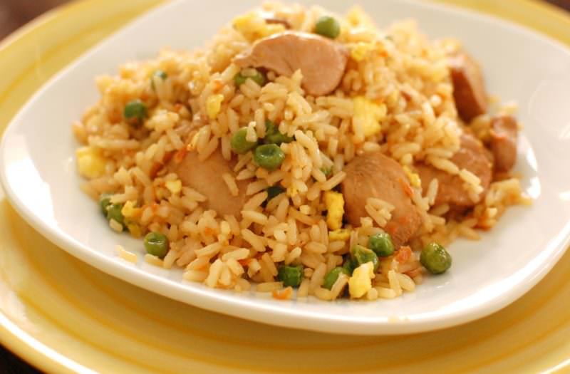 6 рецептів курки з рисом в духовці