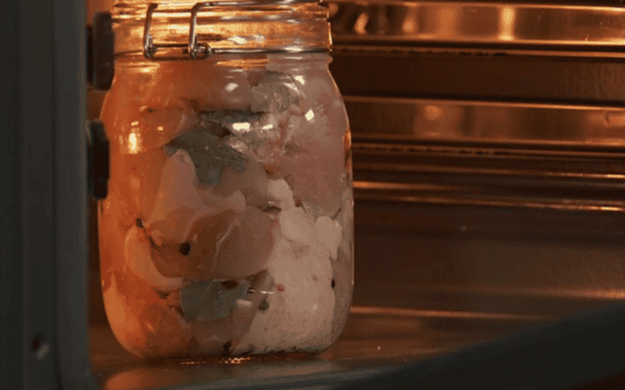 6 рецептів курки в банку в духовці