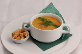 Гороховий суп з куркою   7 рецептів, включаючи копчену курку