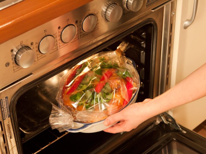 Курка в пакет для запікання в духовці   7 рецептів приготування в домашніх умовах