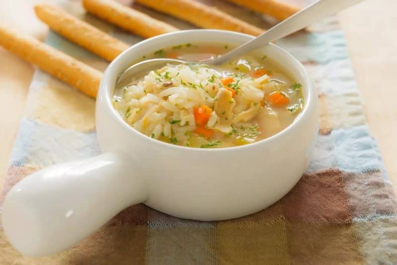 Курячий суп в мультиварці – 7 рецептів