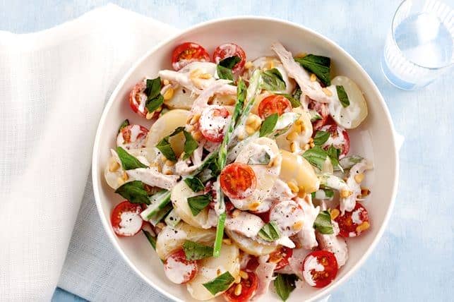 Салат з куркою і помідорами   9 простих рецептів