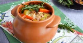 Тушкована індичка з овочами – 7 рецептів