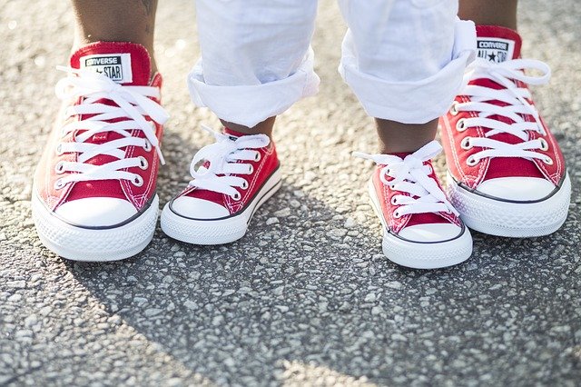 11 способів: як почистити білу підошву на кросівках, як відбілити підошву