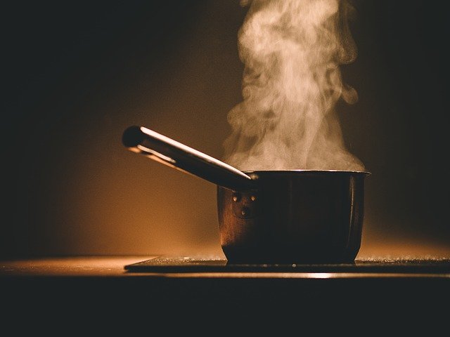 12 способів: як очистити плиту від жиру і нагару в домашніх умовах, як очистити плиту
