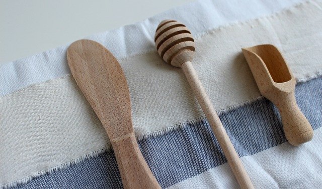 18 способів: як відіпрати кухонні рушники в домашніх умовах, як відбілити кухонні рушники