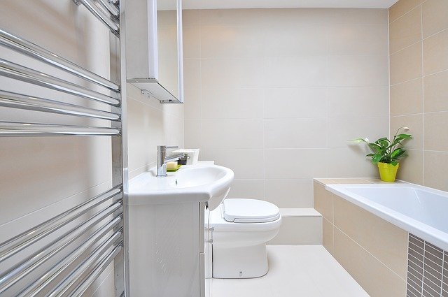 5 методів: як очистити ванну від жовтого нальоту в домашніх умовах