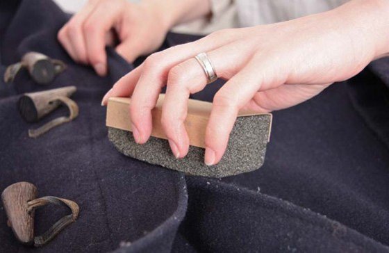 5 кроків: як почистити кашемірове пальто в домашніх умовах, як прати кашемірове пальто