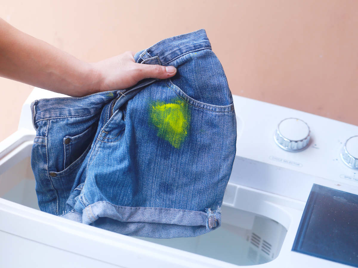 15 засобів: чим відтерти фарбу з одягу, як вивести фарбу з одягу