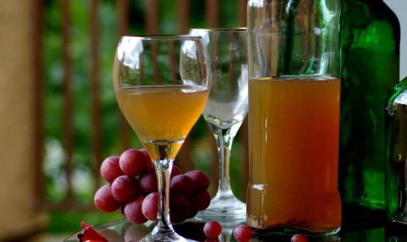 Як зробити вино з яблучного соку в домашніх умовах (прості рецепти)
