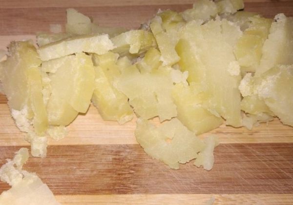 Окрошка на квасі   класичний рецепт з ковбасою (фото)