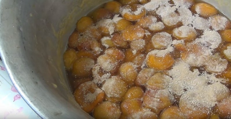 Варення з абрикосів без кісточок на зиму — рецепти густого абрикосового варення