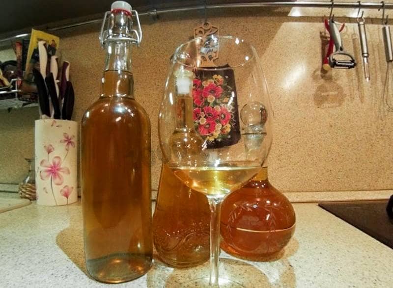 Як зробити вино з яблучного соку в домашніх умовах (прості рецепти)