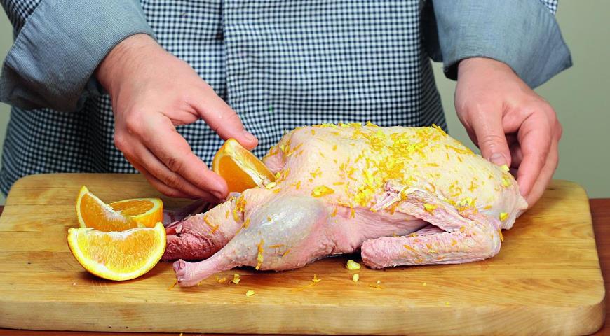 Як приготувати качку на Новий рік в духовці: рецепти з фото, соковита і мяка