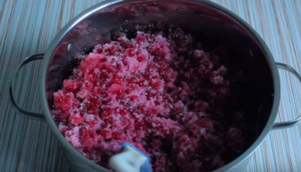 Желе з червоної смородини на зиму: простий рецепт з фото покроково