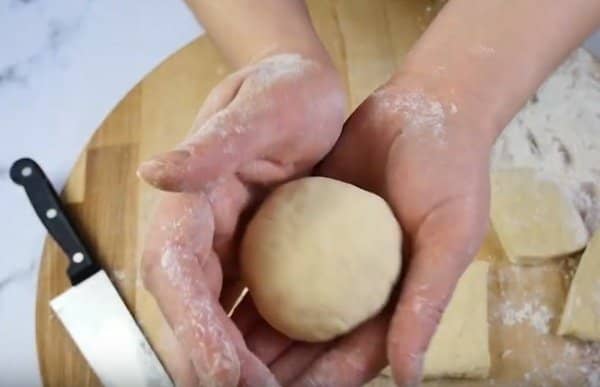 Булочки з сиром з дріжджового тіста — 8 рецептів булочок в духовці