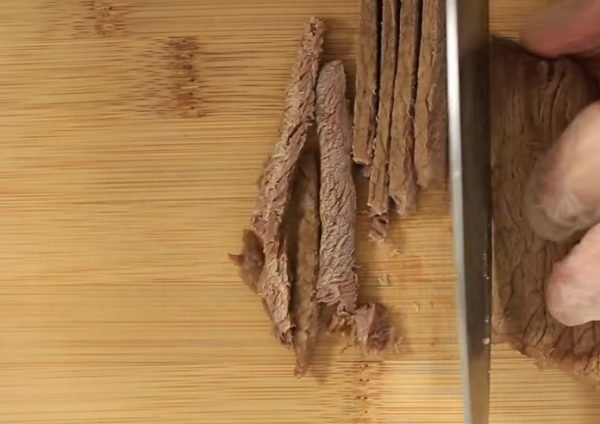 Салат Гранатовий браслет: рецепт класичний, покроковий рецепт з фото (з куркою, з яловичиною)