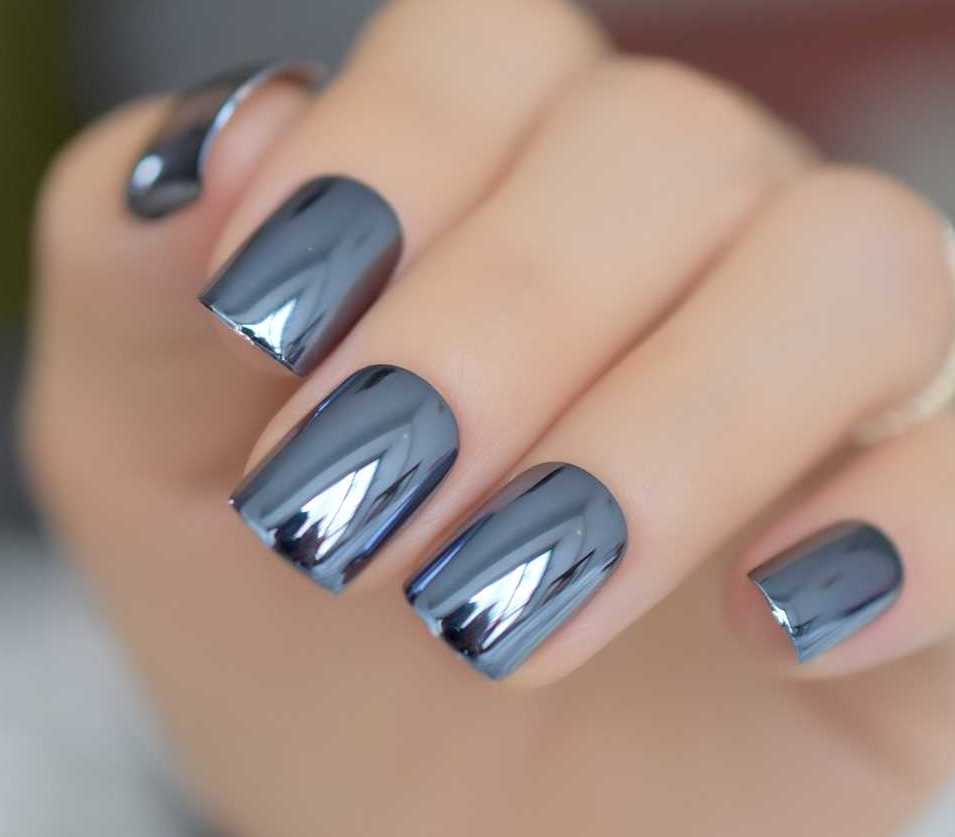 Сірий манікюр 2021 нігті з сірим дизайном короткі, модний колір, фото, весна, літо, осінь, зима