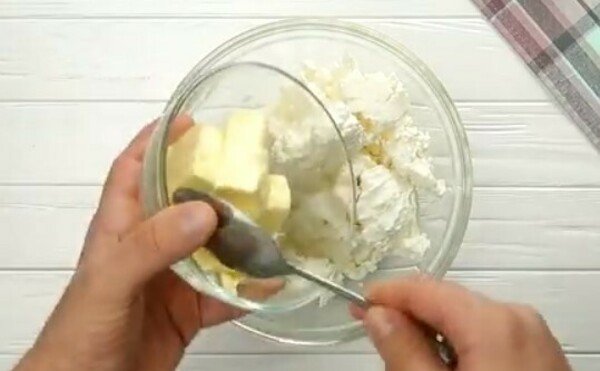 Плавлений сир з сиру в домашніх умовах: рецепт з фото покроково, як зробити