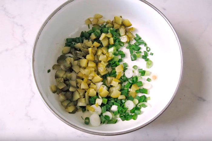 Салати із грибами: прості і смачні рецепти салатів з печерицями