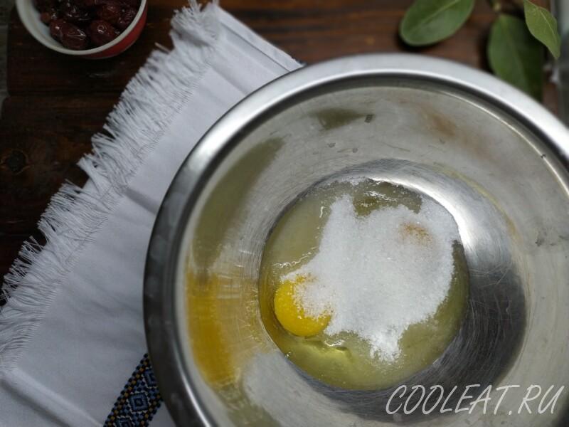 Як приготувати млинці на воді з яйцями