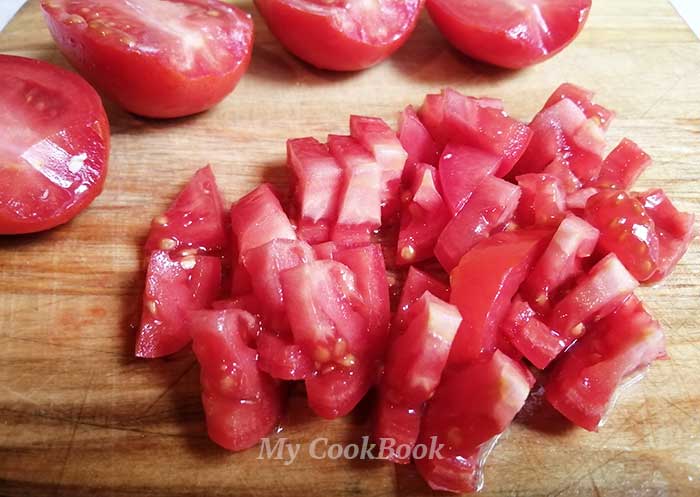Салат з цвітної капусти з помідорами і огірком