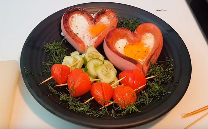 Сніданок для коханих: що приготувати на сніданок 14 лютого в день всіх закоханих
