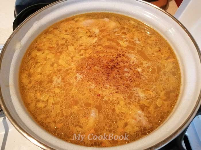 Як варити гороховий суп з куркою