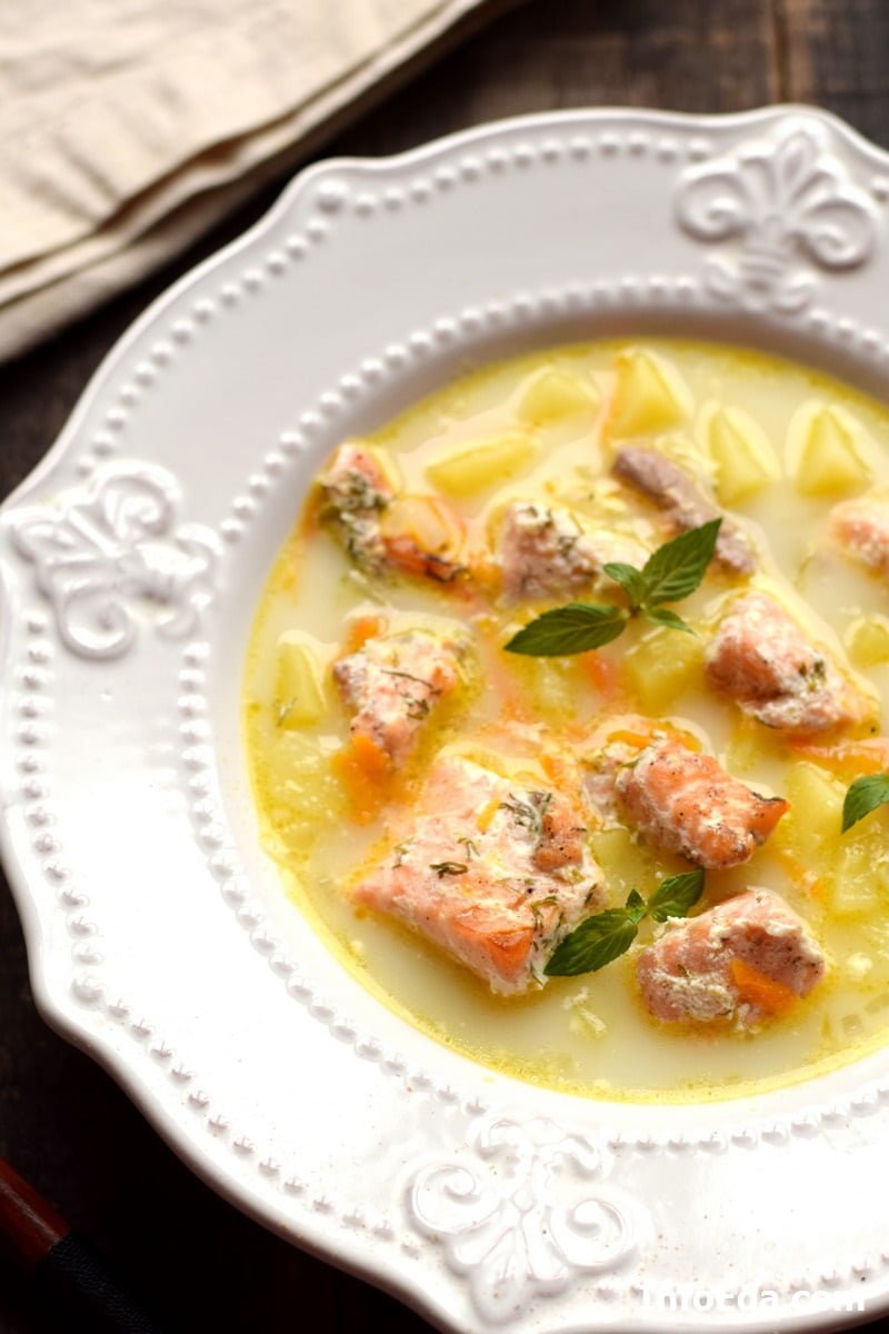 Норвезький суп з сьомги з вершками: рецепт з фото