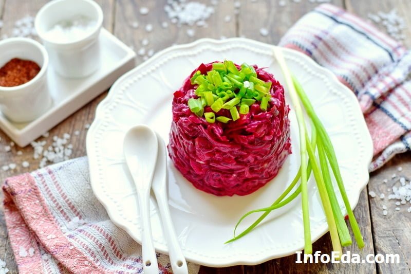 Салат з вареного буряка: простий і смачний рецепт з фото