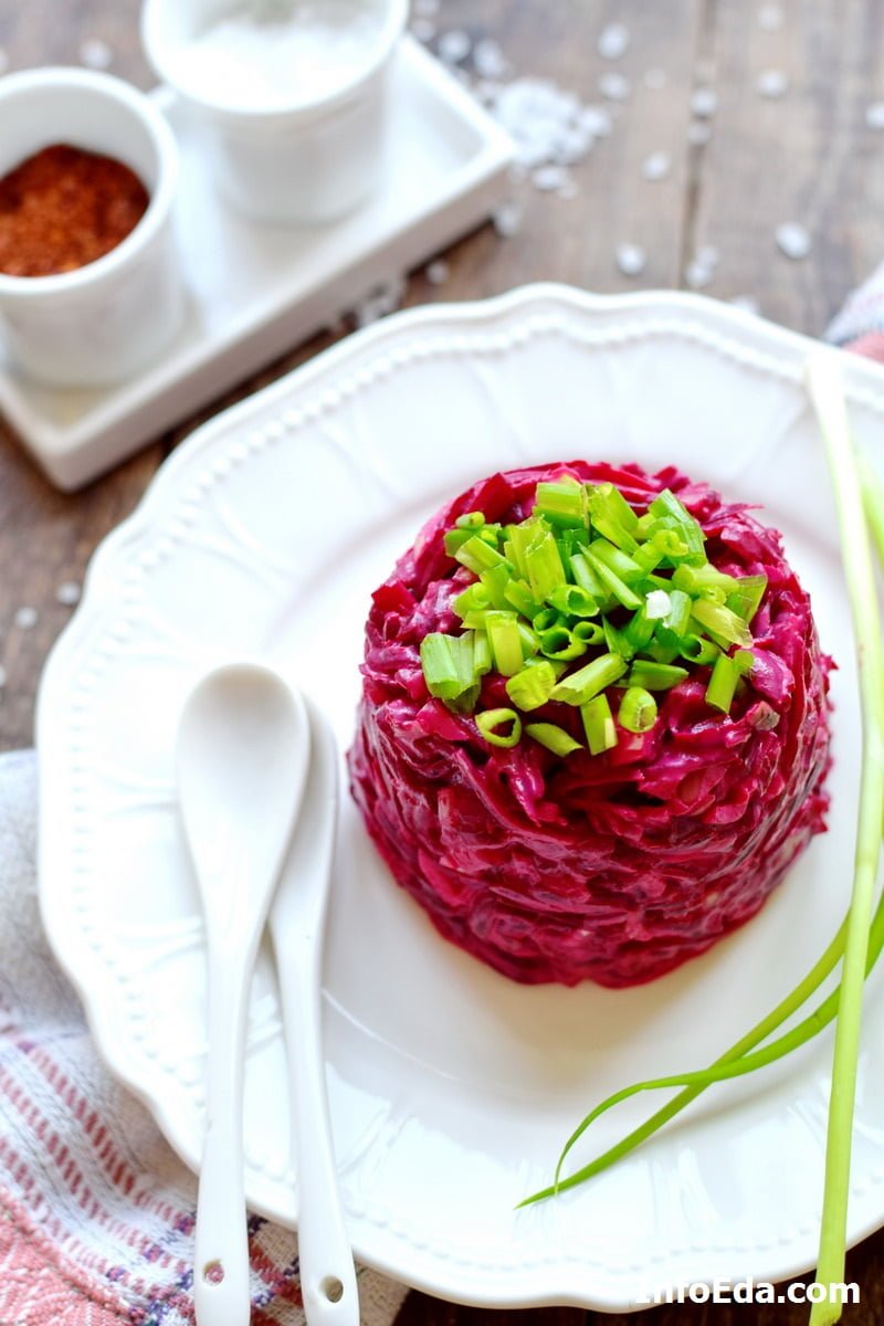 Салат з вареного буряка: простий і смачний рецепт з фото
