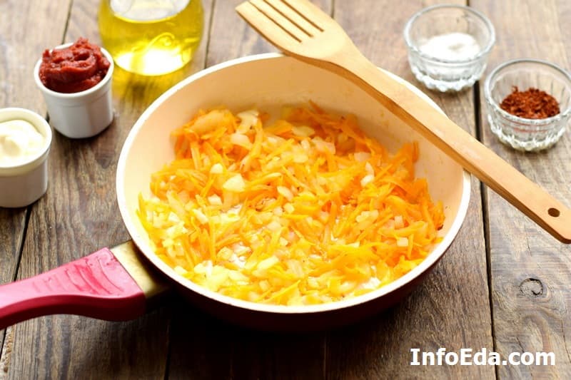 Тефтелі з рисом в томатному соусі: покроковий рецепт з фото